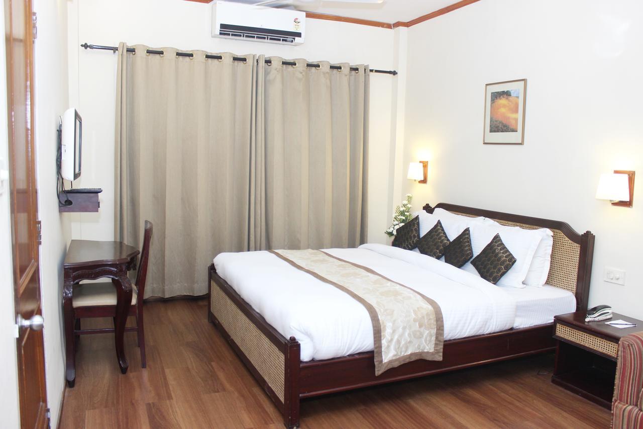 Landmark Hotels Guwahati Eksteriør bilde