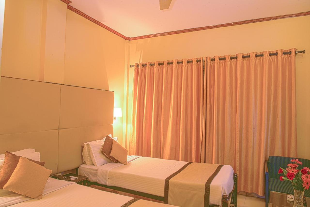 Landmark Hotels Guwahati Eksteriør bilde